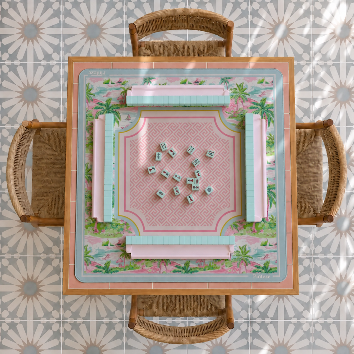 Mahjong Mat Palm Beach Style, Mahjong Gift Mat, Preppy Style Non-Slip Game Mat in Pastel, American Mahjong, Gaming Table