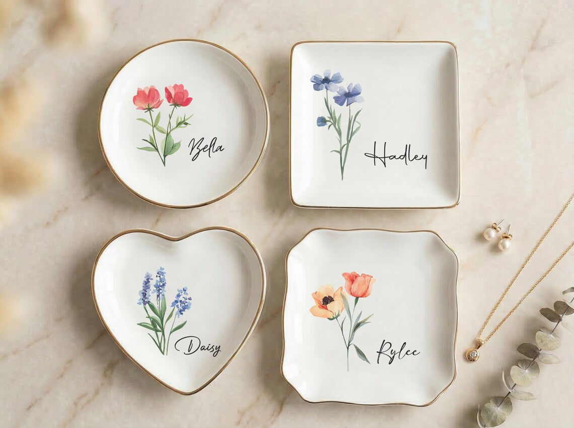 Personalized Bridesmaid Jewelry Dish, Custom Birth Flower Ring Dish, Bridal Party Gift