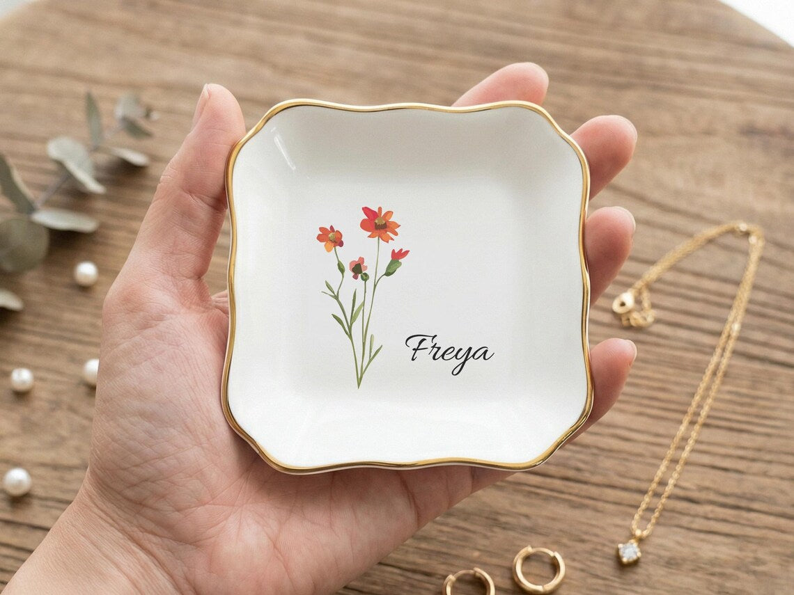Personalized Bridesmaid Jewelry Dish, Custom Birth Flower Ring Dish, Bridal Party Gift