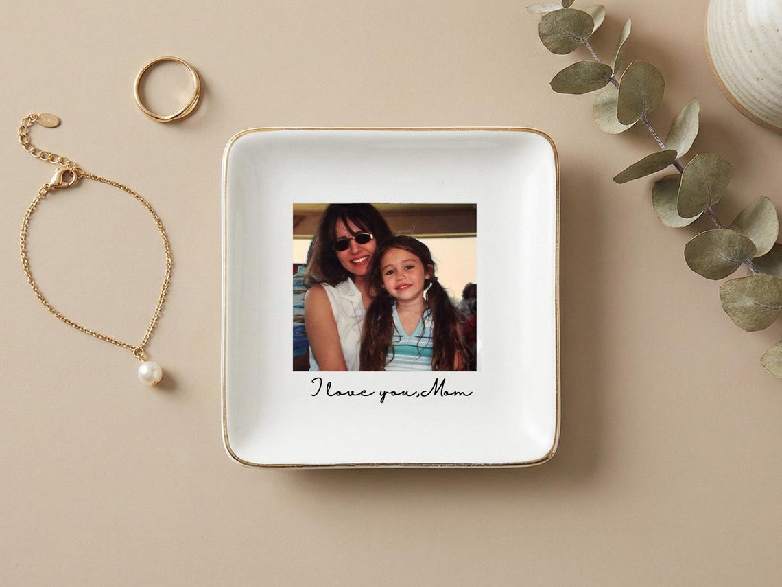 Personalized Photo Jewelry Dish for Mom, Ceramic Trinket Dish with Picture