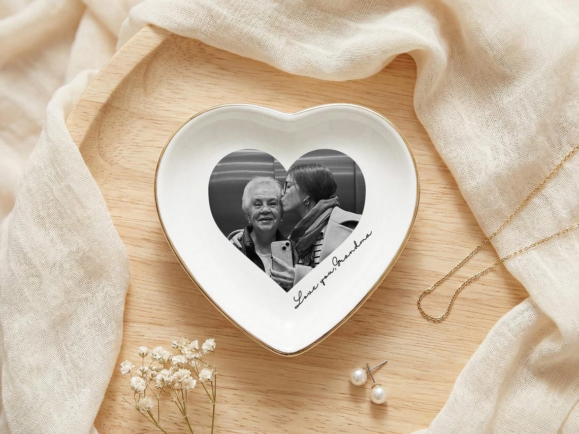 Personalized Photo Jewelry Dish for Mom, Ceramic Trinket Dish with Picture