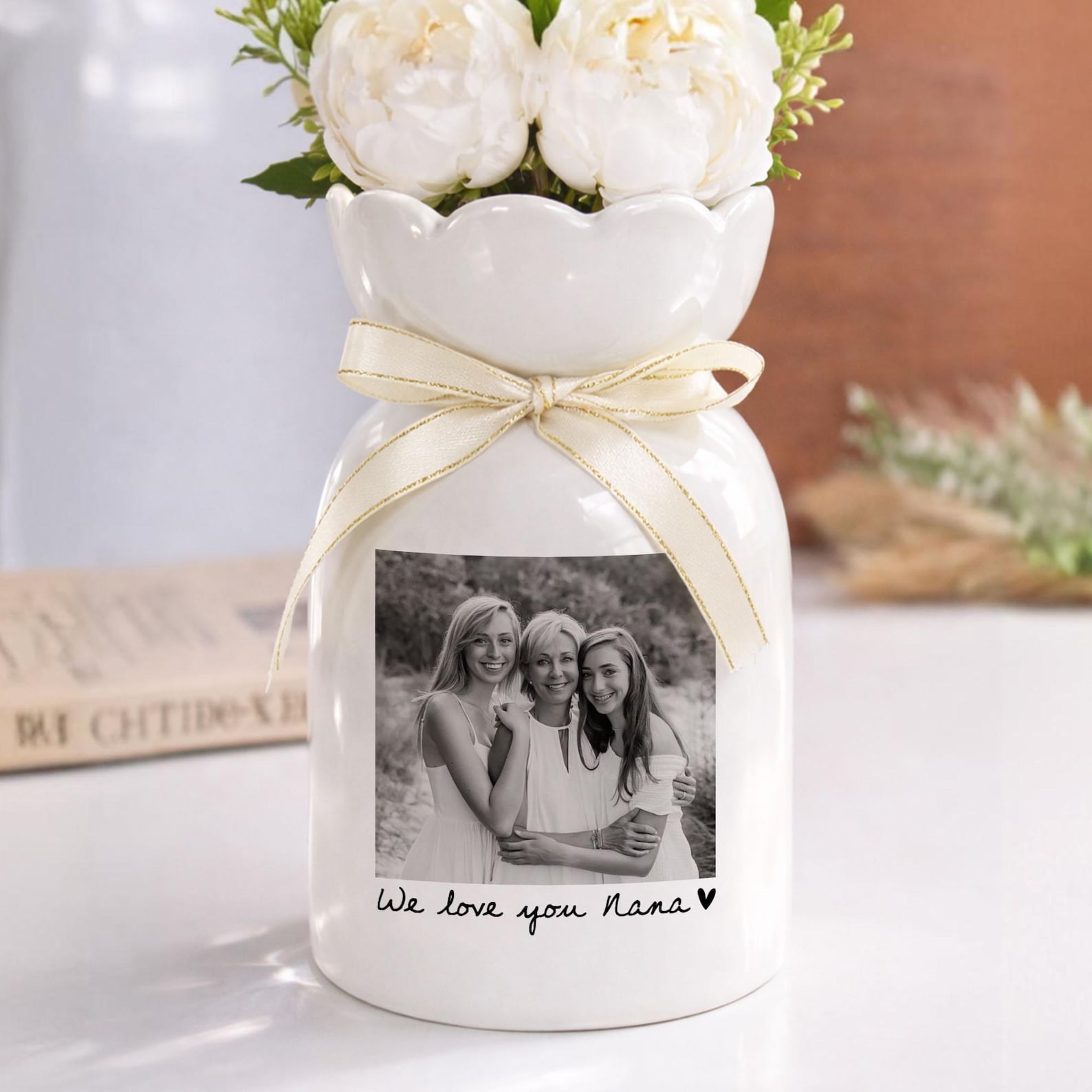 Custom Photo Gift for Mom, Mothers Day Gift, Mom Floral Vase