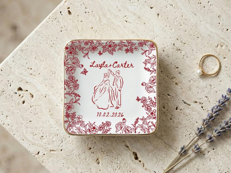 Personalized Engagement Ring Dish, Custom Couple Name Trinket Dish, Bridal Shower Gift