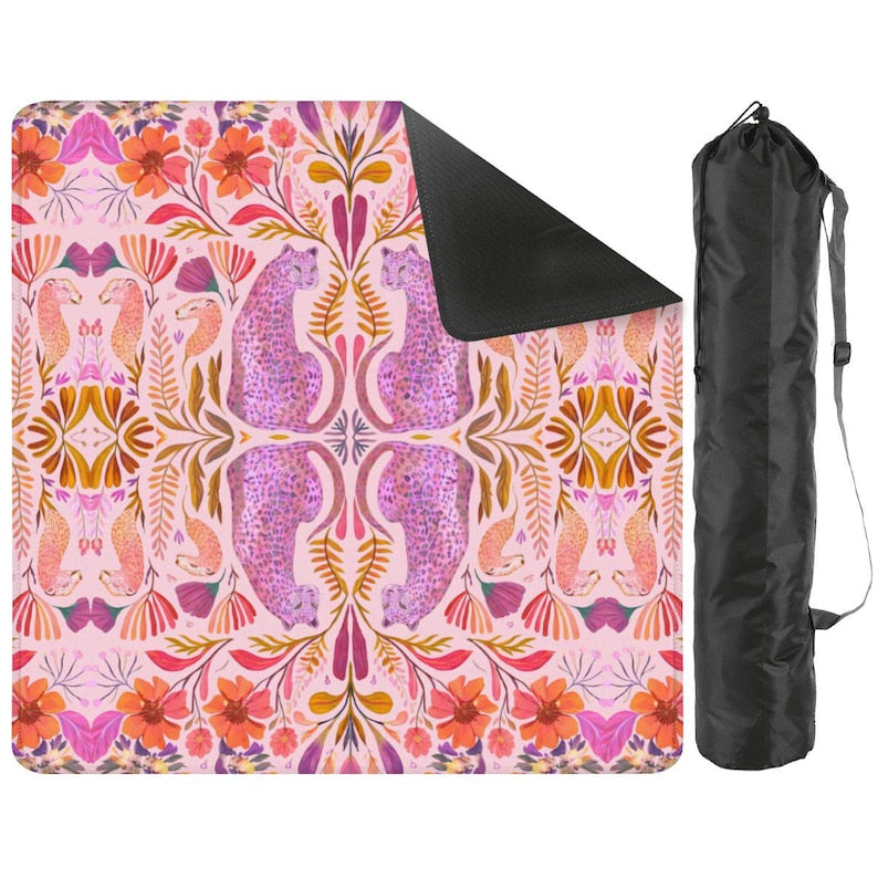 Betty Floral Leopard Mahjong Mat, Pink Cheetah Game Mat, Non Slip American Mahjong Table Cover