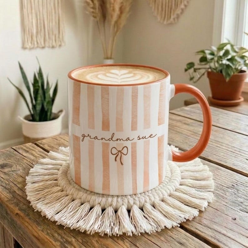 Personalized Grandma Mug, Custom Grandma Name Baby Announcement Gift for New Grandmother