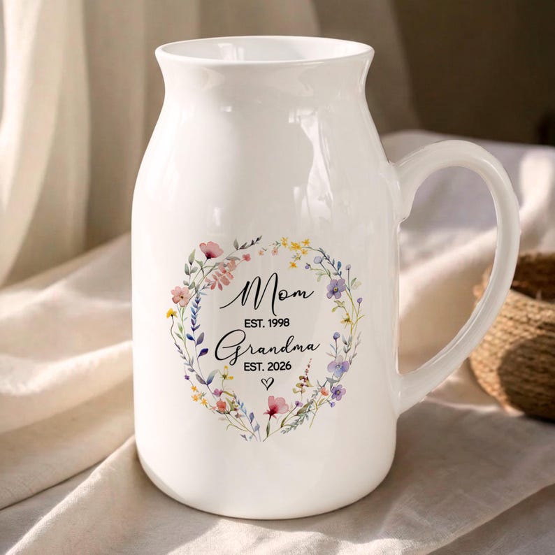 Personalized New Grandma Vase, First Time Grandma Mothers Day Gift