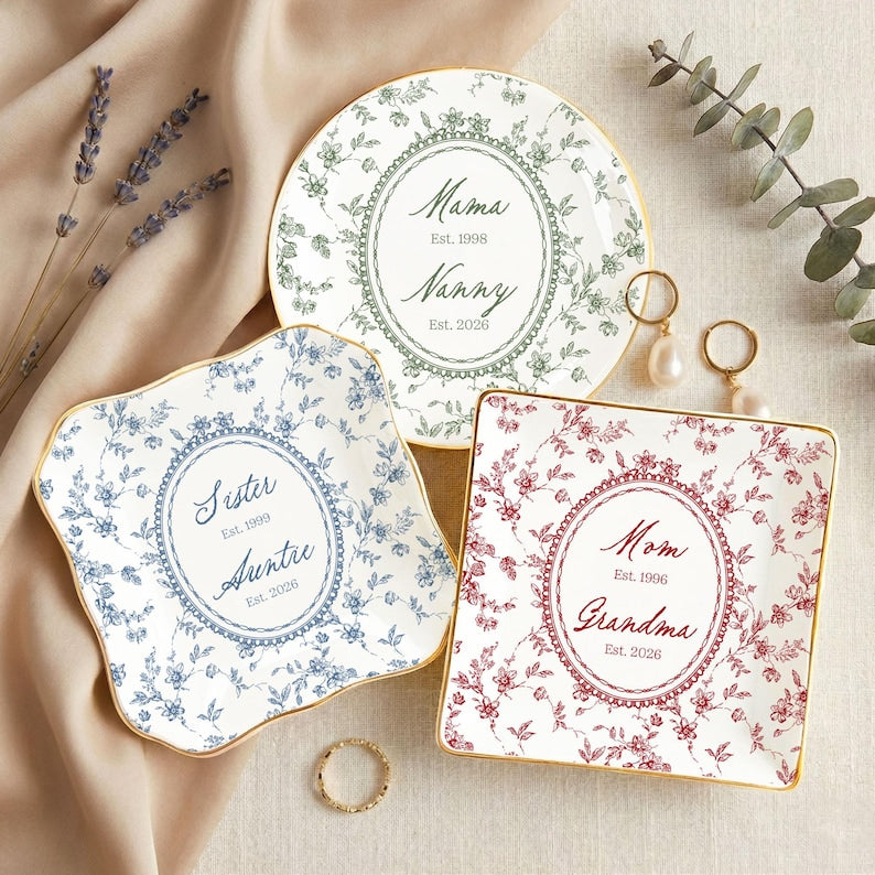 Personalized Toile de Jouy Grandma Est Ring Dish, Custom New Grandma Ceramic Jewelry Tray