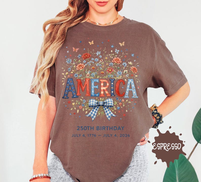 America 250th Birthday Shirt, 4th Of July 2026 Patriotic Floral T-Shirt