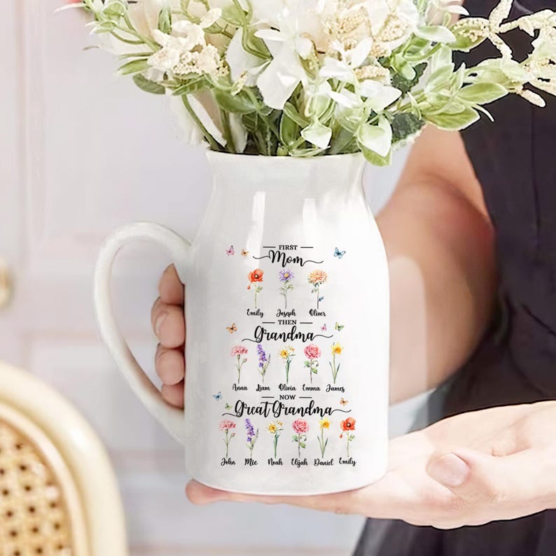 Personalized Great Grandma Flower Vase, Custom Birth Month Flower Vase