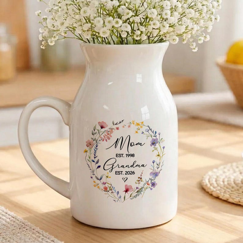 Personalized New Grandma Vase, First Time Grandma Mothers Day Gift
