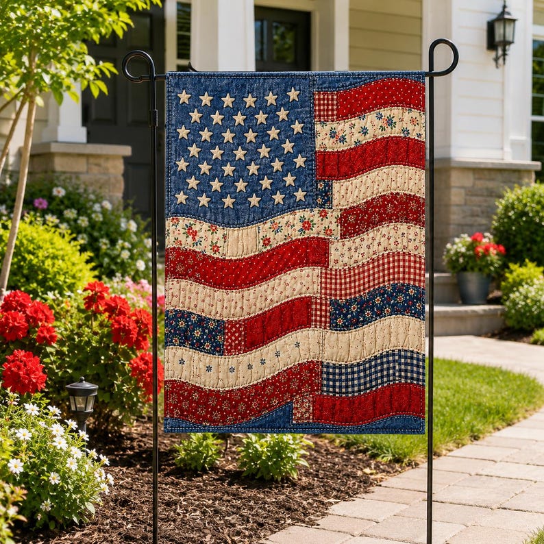 Patchwork American Flag Garden Flag, Faux Patchwork Patriotic Floral USA Flag