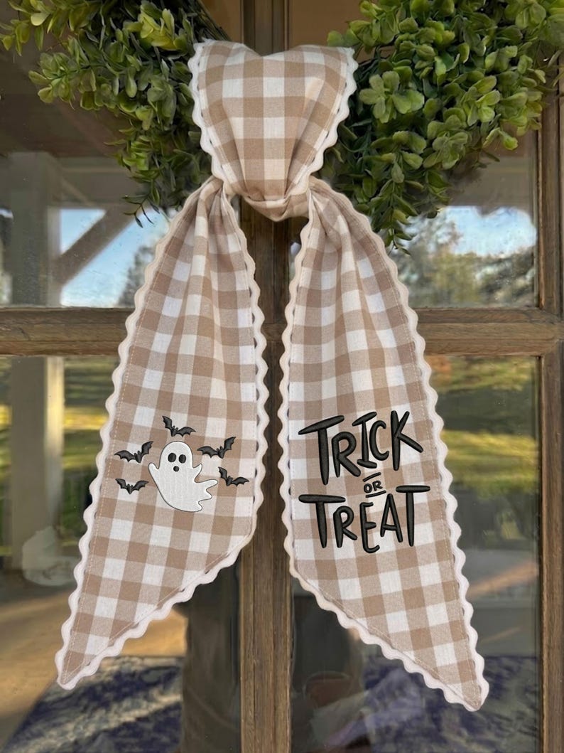 Embroidered Ghost Wreath Sash, Trick or Treat Striped Ribbon, Scalloped Lace Edge Halloween Door Sash