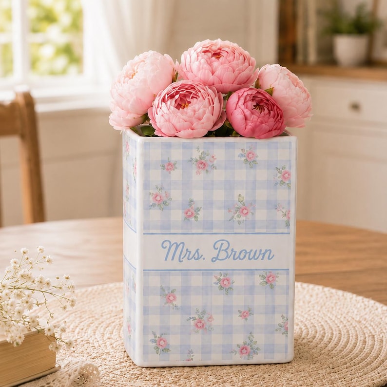 Personalized Teacher Gift, Custom Ceramic Book Vase, Back to School Teacher Appreciation Keepsake