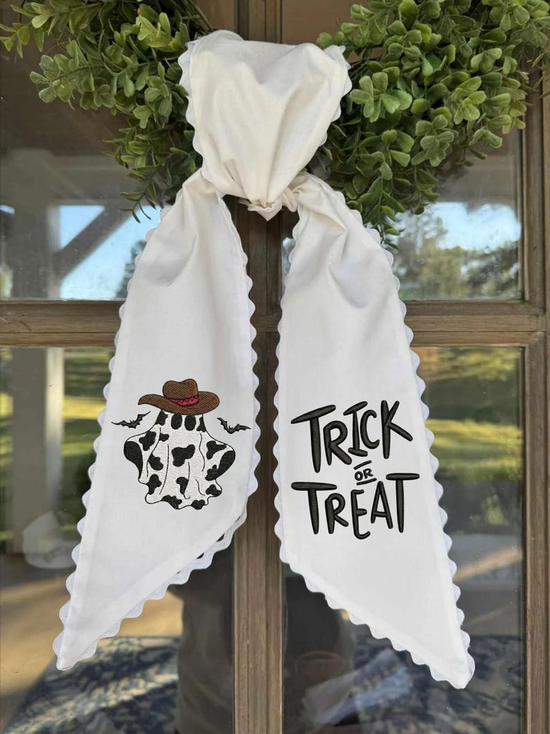 Embroidered Ghost Wreath Sash, Trick or Treat Striped Ribbon, Scalloped Lace Edge Halloween Door Sash