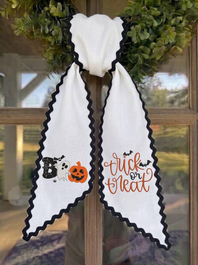 Embroidered Ghost Wreath Sash, Trick or Treat Striped Ribbon, Scalloped Lace Edge Halloween Door Sash