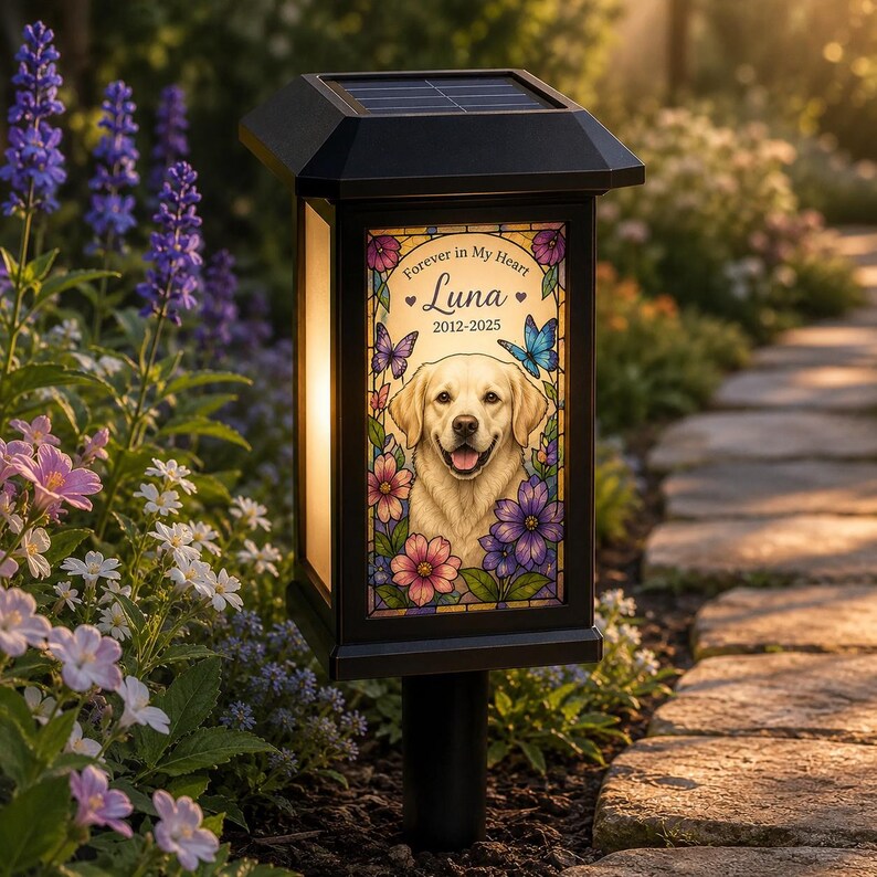Personalized Pet Memorial Solar Lantern, Custom Dog Memorial Garden Light, Sympathy Gift for Dog Loss