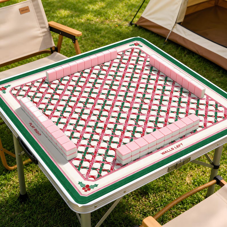 Festive Mahjong Play Mat With Holly & Plaid Design, Christmas Table Game Mat, Holiday Season Mahjong Decor