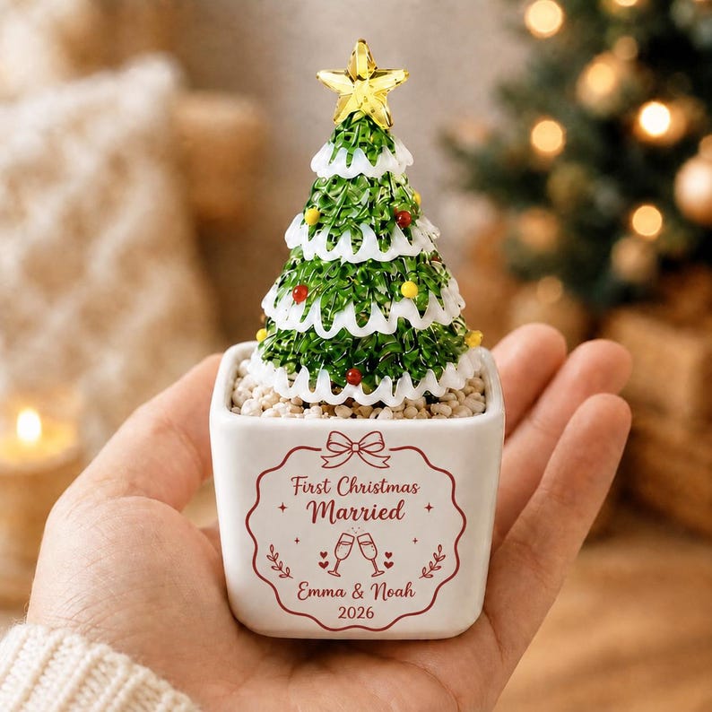 Personalized Couple Christmas Gift, Custom Glass Christmas Tree Pot, Newlywed Holiday Keepsake