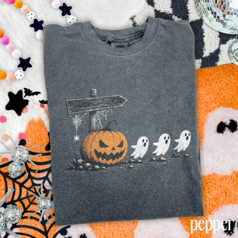 Pumpkin Ghost Shirt, Haunted Pumpkin Patch Graphic Tee, Cute Spirit Halloween Sweatshirt, Comfort Colors® Autumn Seasonal Gift