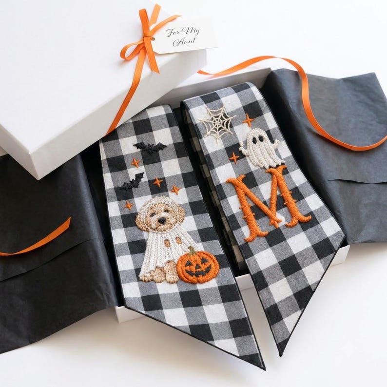 Personalized Auntie Halloween Wreath Sash, Custom Embroidered Pet Portrait from Photo, Monogram Door Bow