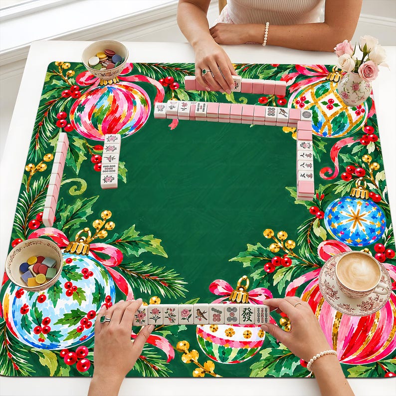Christmas Ornament Mahjong Mat, Holiday Mahjong Game Mat, Green Festive Mahjong Table Cover