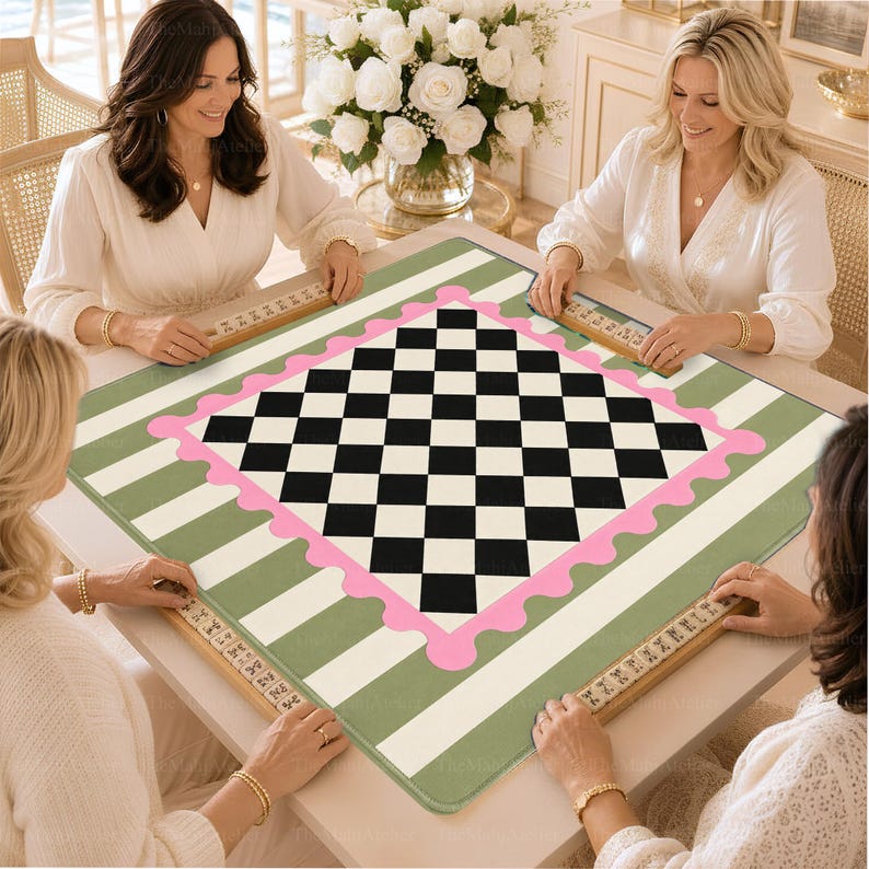 Sage Green & Pink Checkerboard Mahjong Mat, Preppy Scalloped Game Mat, Non-slip Table Cover