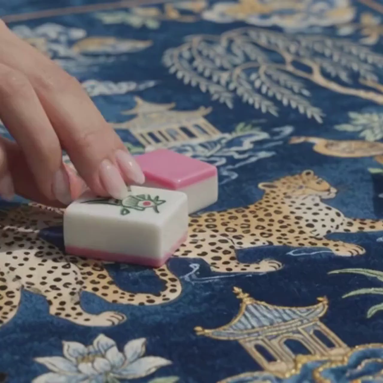 Chinoiserie Leopard Mahjong Mat, Jaguar Toile Mah Jongg Table Cover, Blue White Mahj Gift, Table Cover